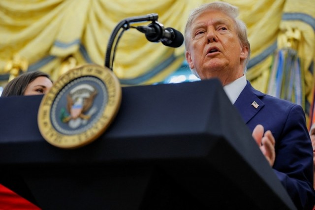 Trump convoca reunião de emergência para discutir tarifas