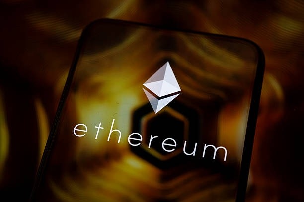 A blockchain que transformou criptomoeda em plataforma